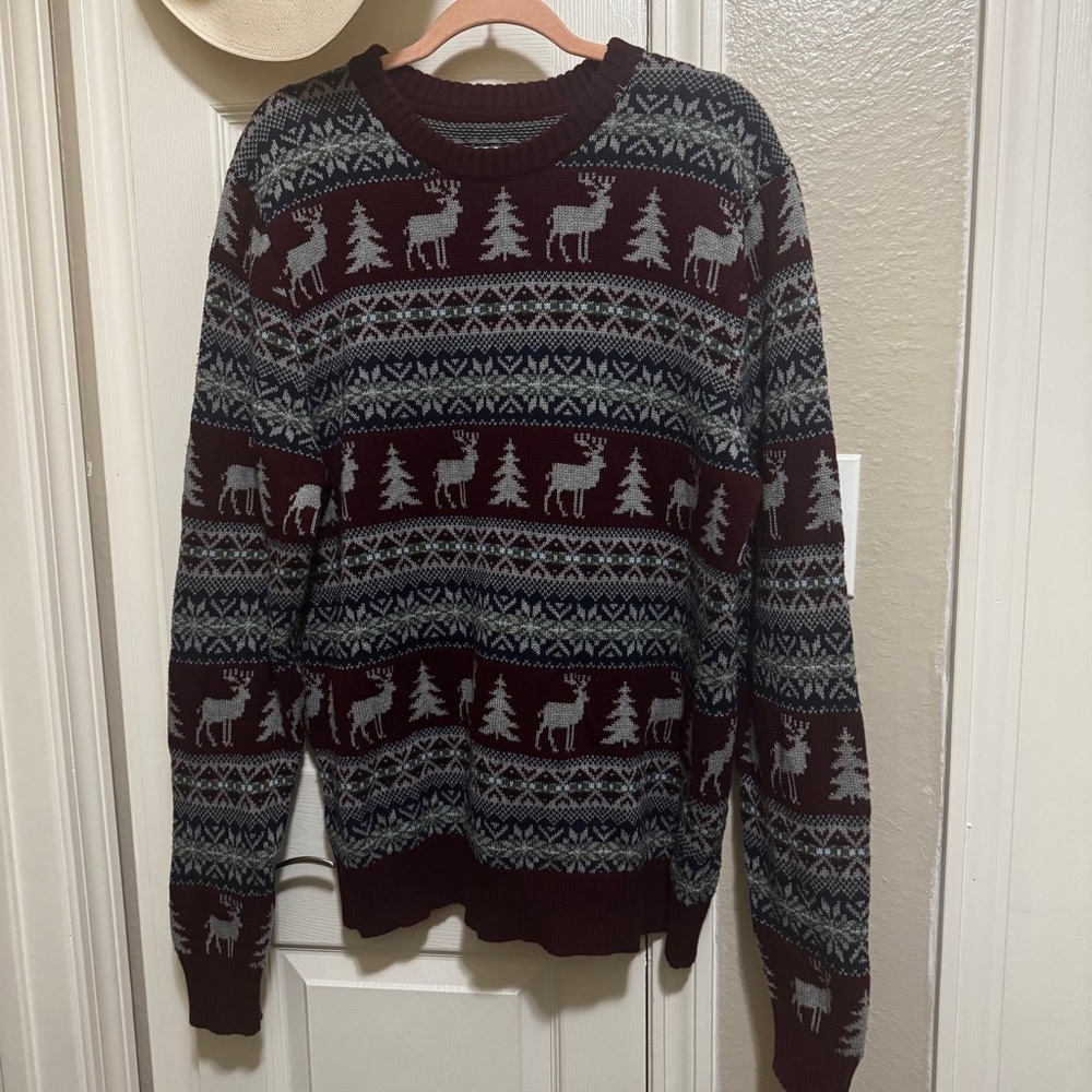 St. John's Bay Men's Maroon and Gray Reindeer Sweater